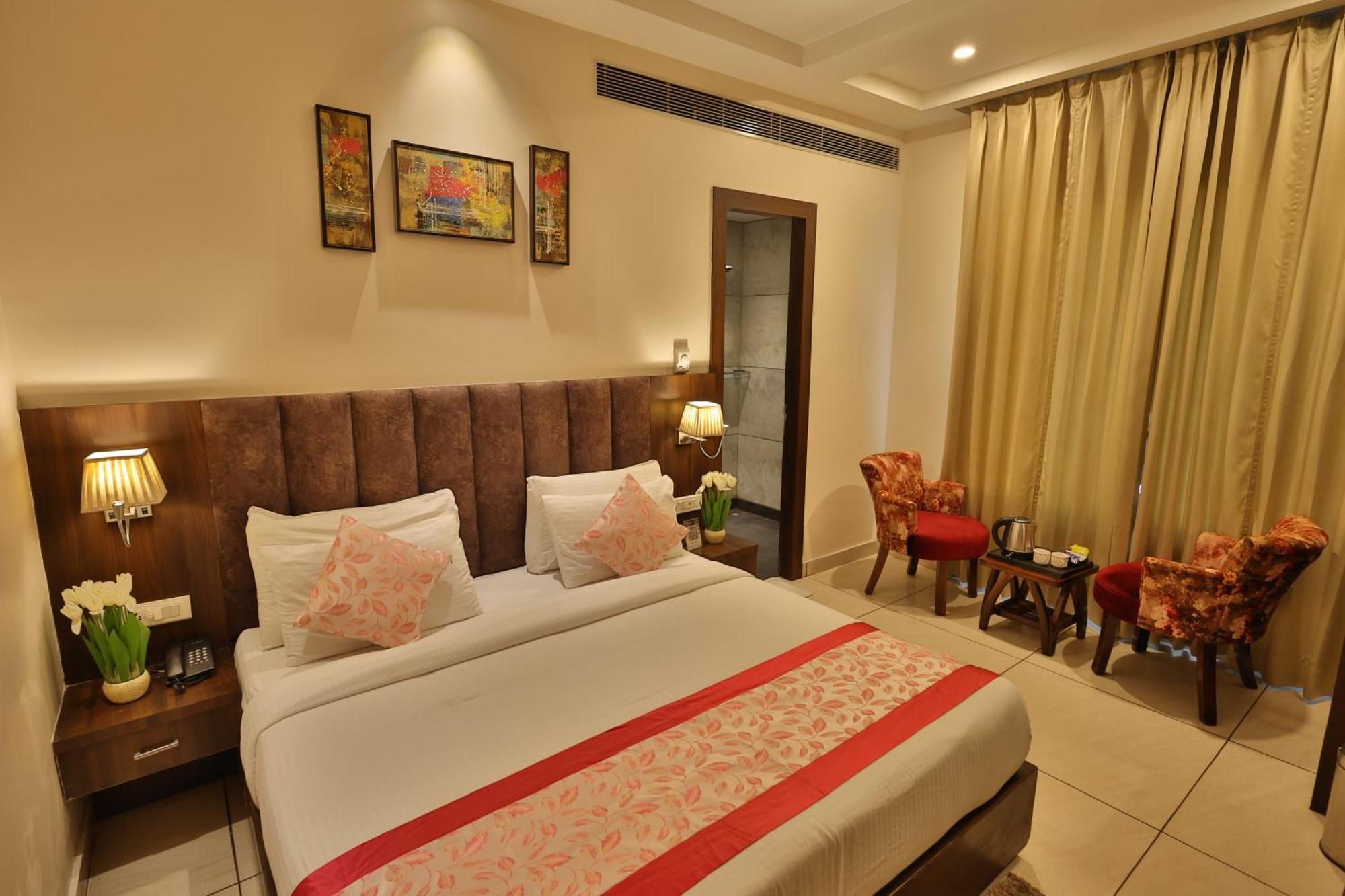 Hotel Ramaya Inn Raiwala Exterior photo